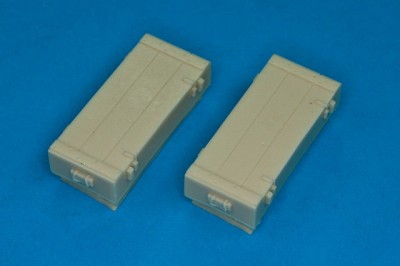 RB Model RB35D11 Cases for Panzerfaust 60mm Set contains 2pcs 1/35