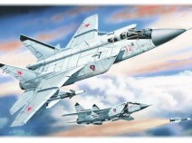 ICM 72151 MiG-31 "Foxhound", Russian Heavy Interceptor Fighter