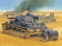Dragon 6402 Pz.Kpfw.IV Ausf.E Tauchpanzer w/Betriebsstoffanh