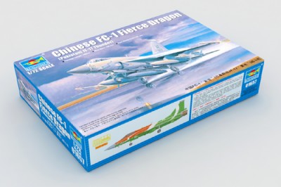 Trumpeter 01657 Chinese FC-1 Fierce Dragon (Pakistani JF-17 Thunder) 1/72