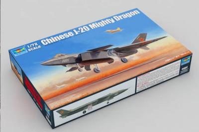Trumpeter 01663 Chinese J-20 Mighty Dragon 1/72