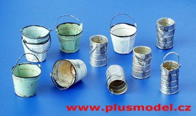 Plusmodel PM152 Metal Buckets and Cans 1/35