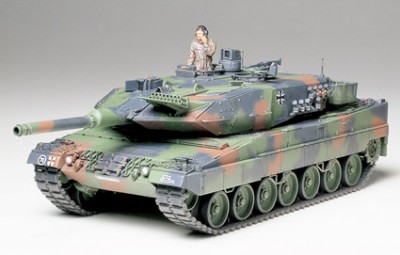 Tamiya 35242 Leopard 2 A5 Main Battle Tank, 1/35
